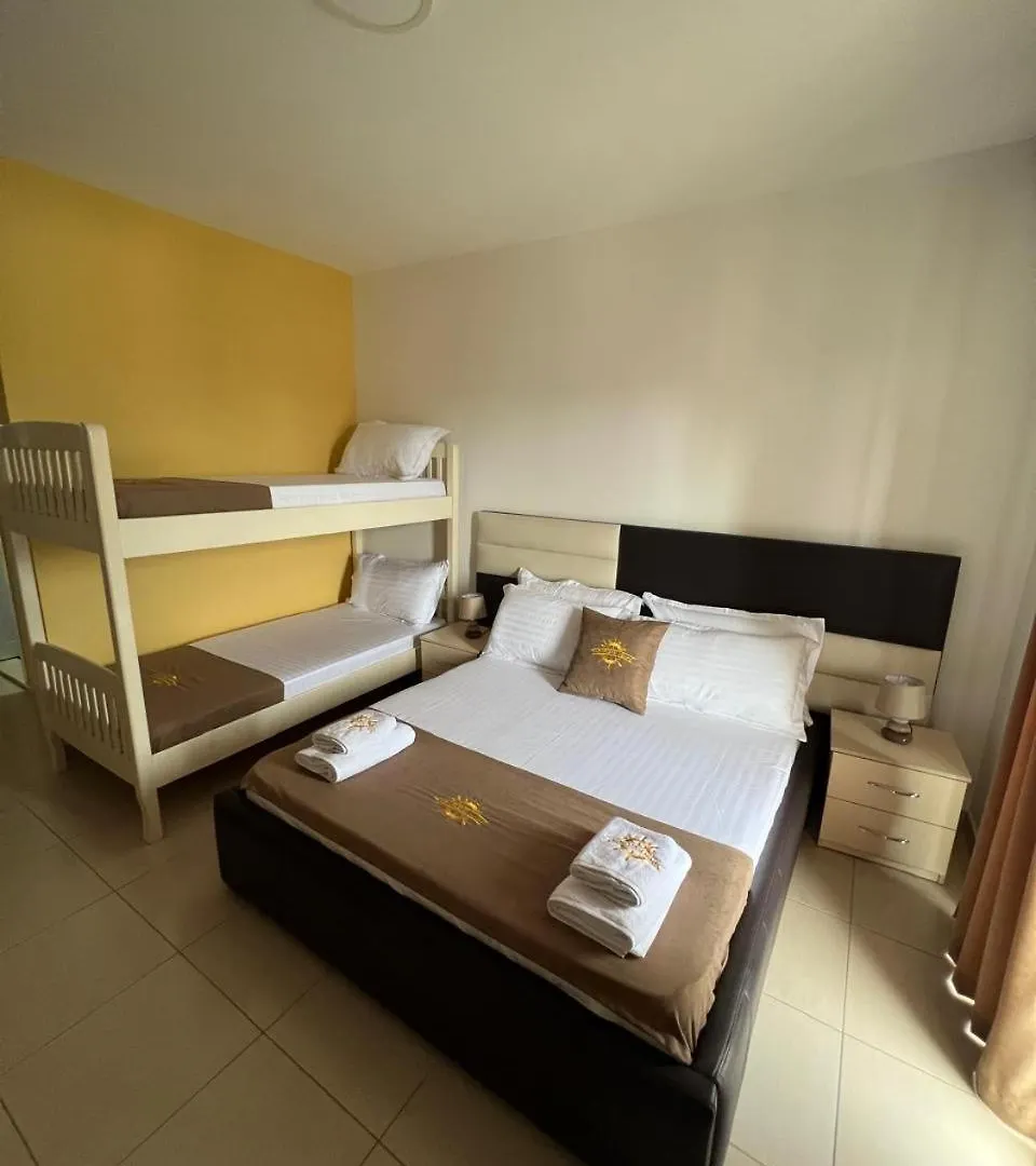 ****  Kompleksi Muja Hotel Velipoje Albania